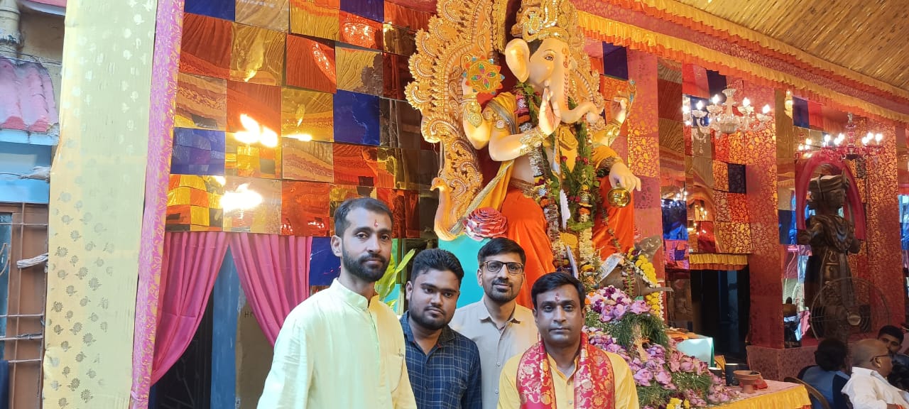 Ganpati Puja celebration slide 2